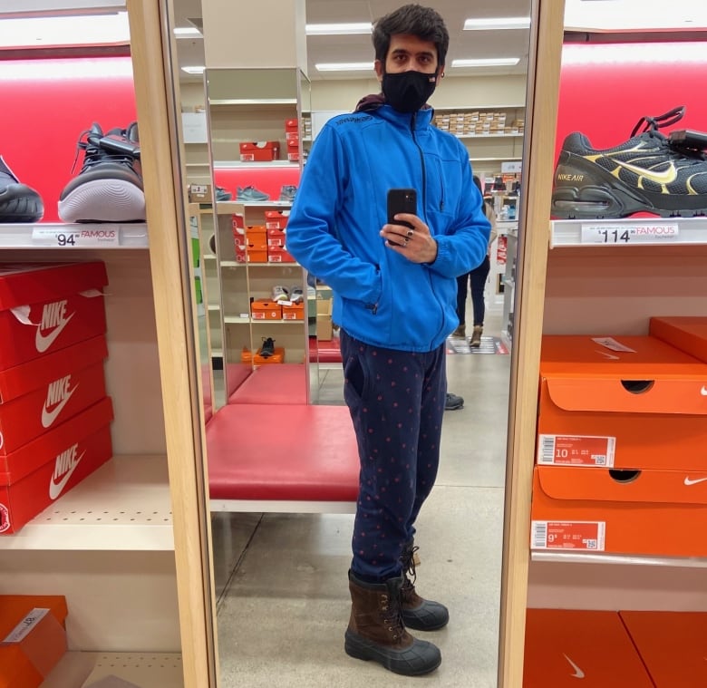 Why an international student in Winnipeg made a PowerPoint about winter boots