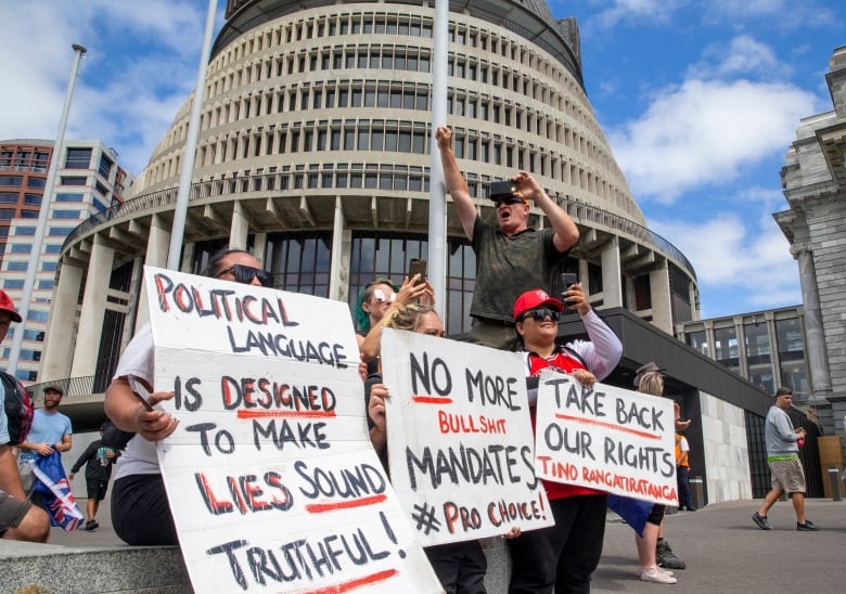 New Zealand's capital sees its own convoy protest against COVID-19 restrictions