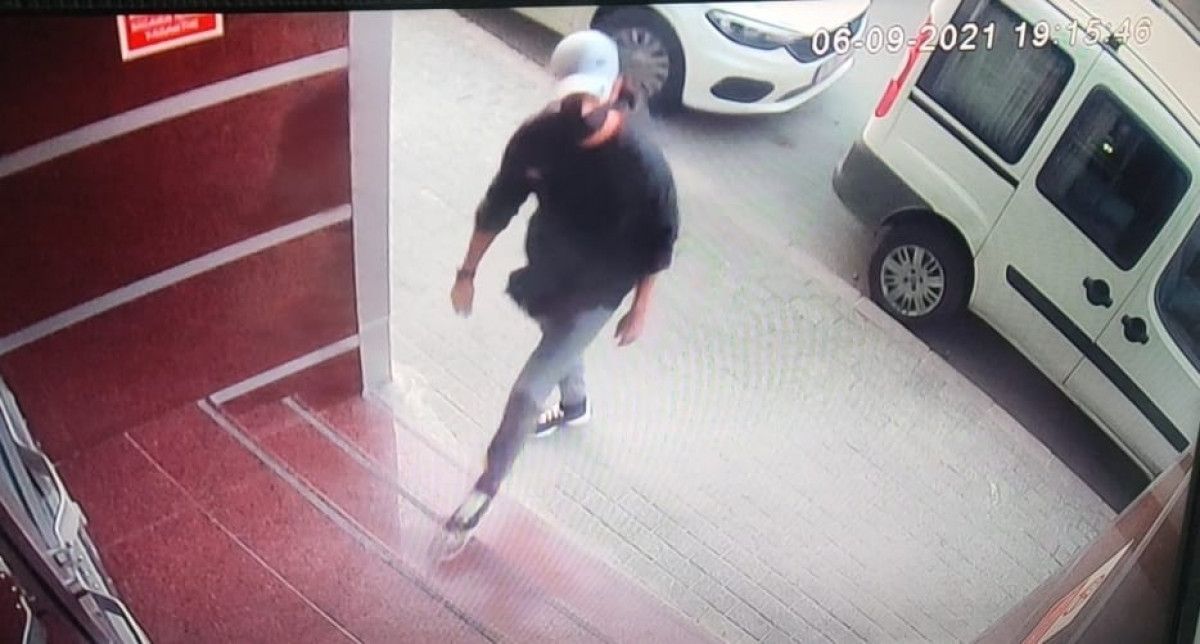Kadıköy deki cezaevi firarisi hırsız yakalandı #2
