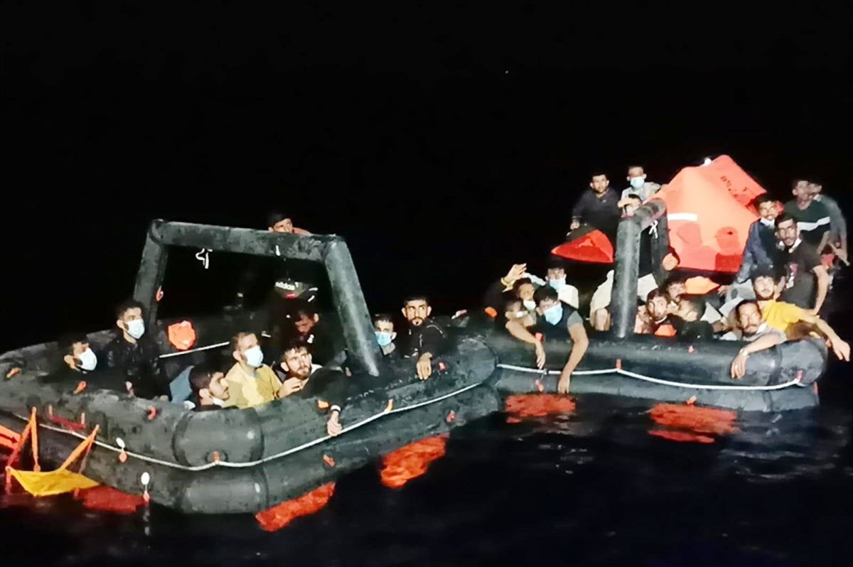 Marmaris ve Datça’da 132 göçmen kurtarıldı #1