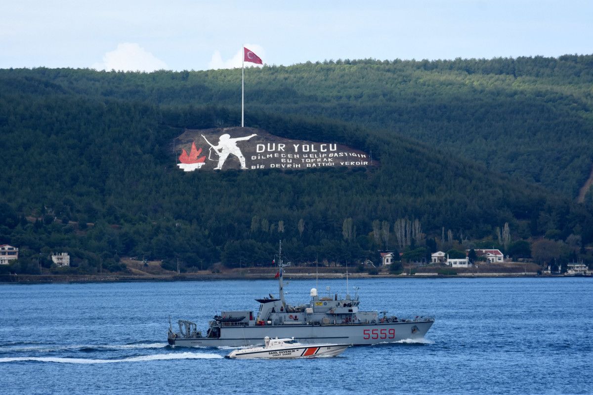 Boğazdan geçen NATO savaş gemileri, Çanakkale ye ulaştı #10