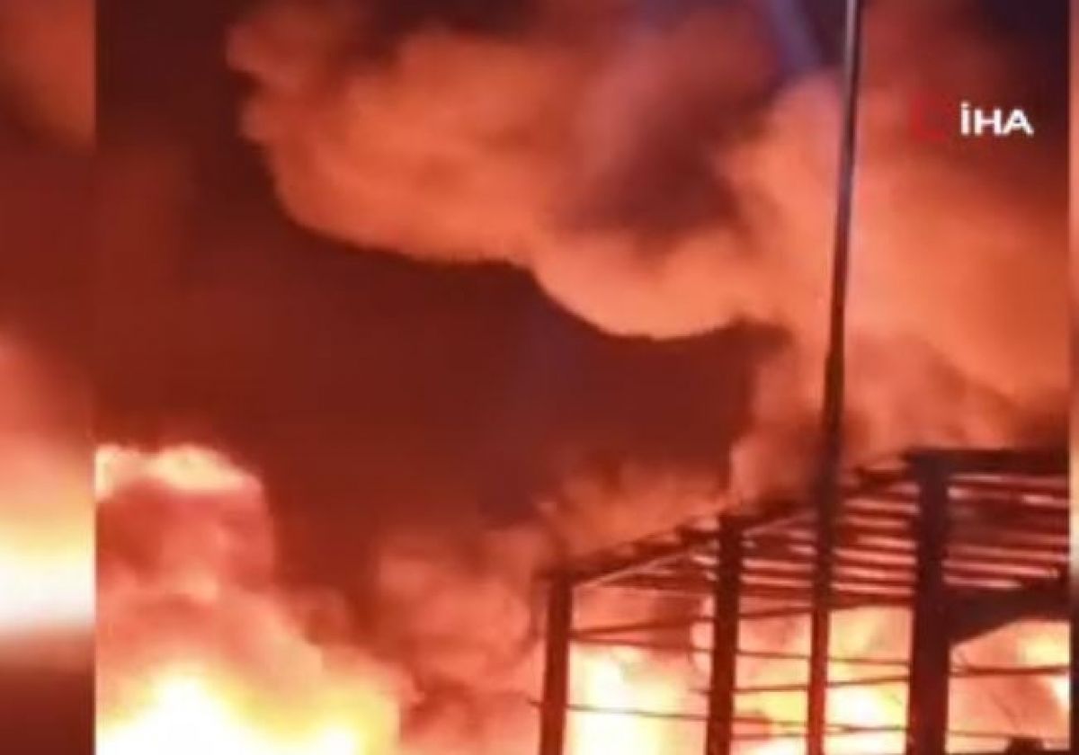 Mısır da kimya fabrikasında yangın #1