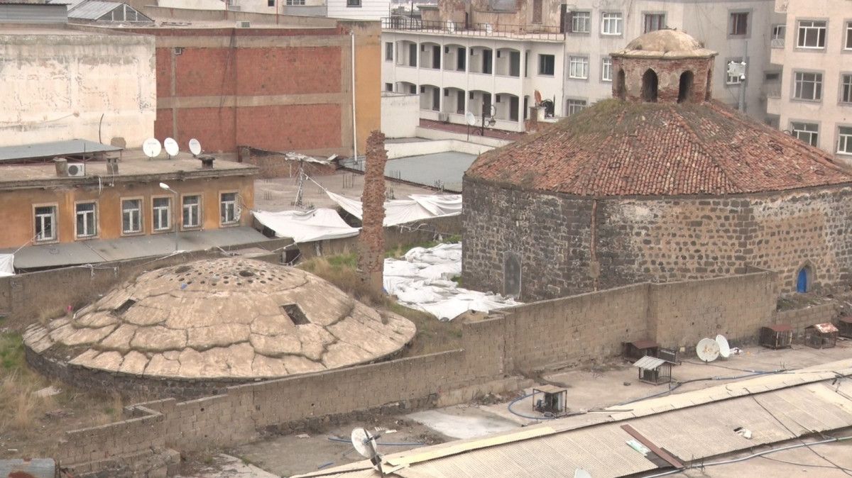 Diyarbakır da 500 yıllık hamam tahrip edildi #5