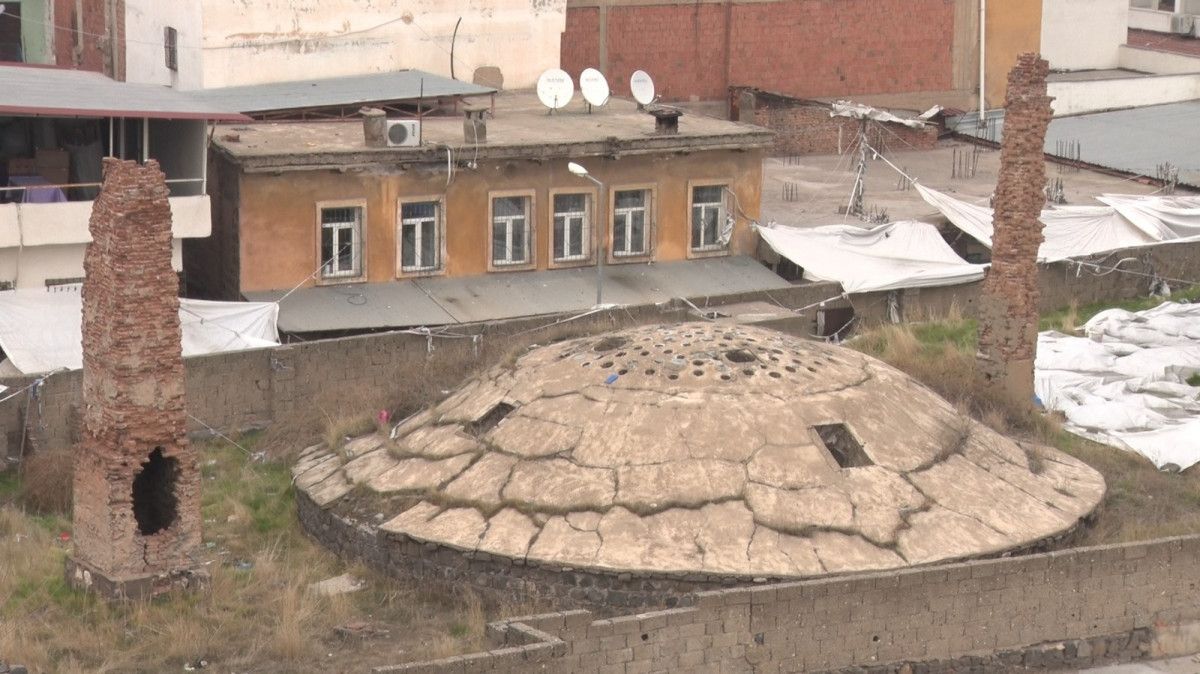 Diyarbakır da 500 yıllık hamam tahrip edildi #6