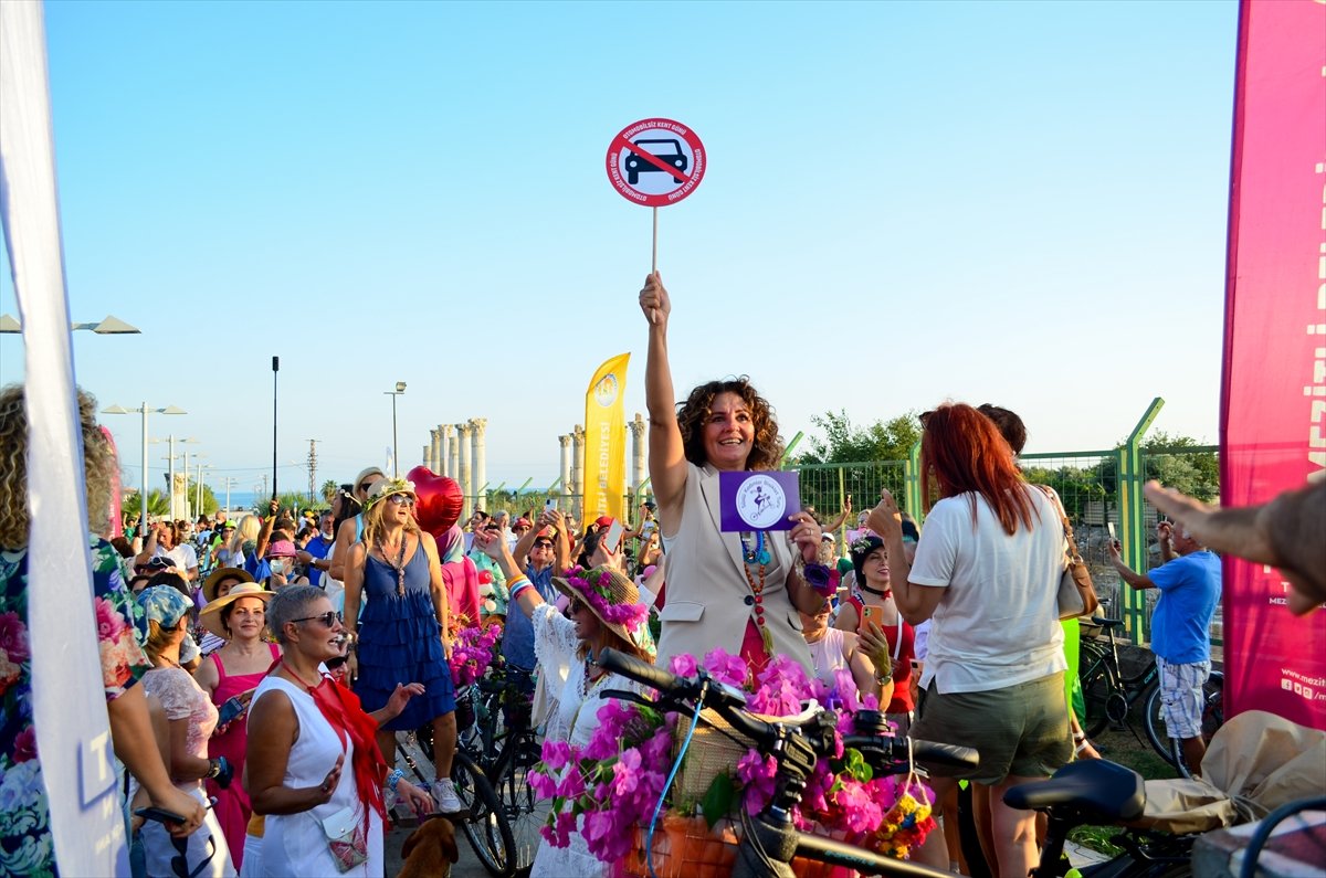 Türkiye nin dört bir yanında Süslü Kadınlar Bisiklet Turu düzenlendi #18