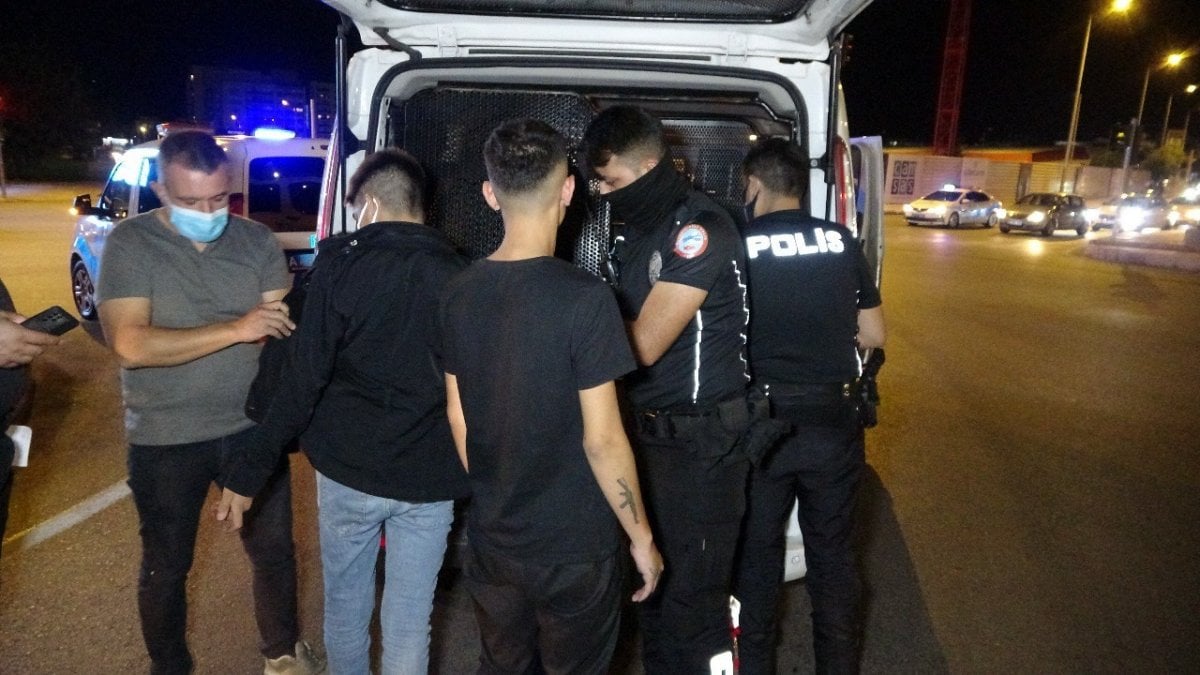 Antalya’da trafikte, çocuk sürücü ile polis arasında kovalamaca #1