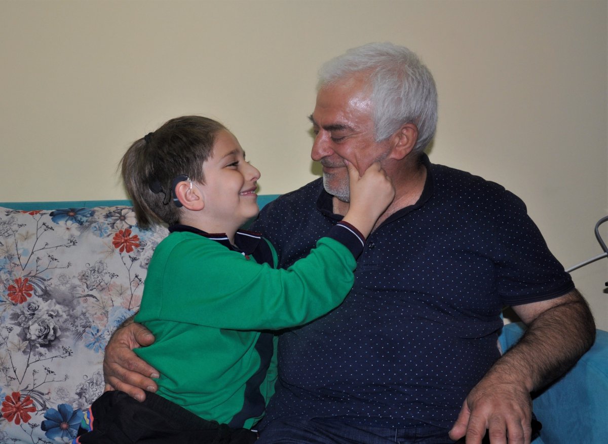 Eskişehir de engelli çocuğuna cihaz almak isteyen baba, sosyal medyada dolandırıldı #2