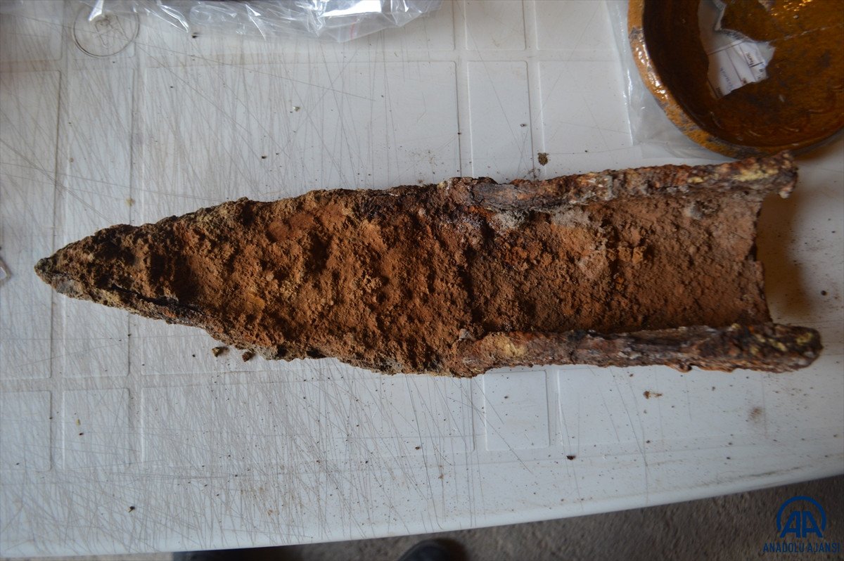 Afyonkarahisar da 800 yıllık demir saban bulundu #2