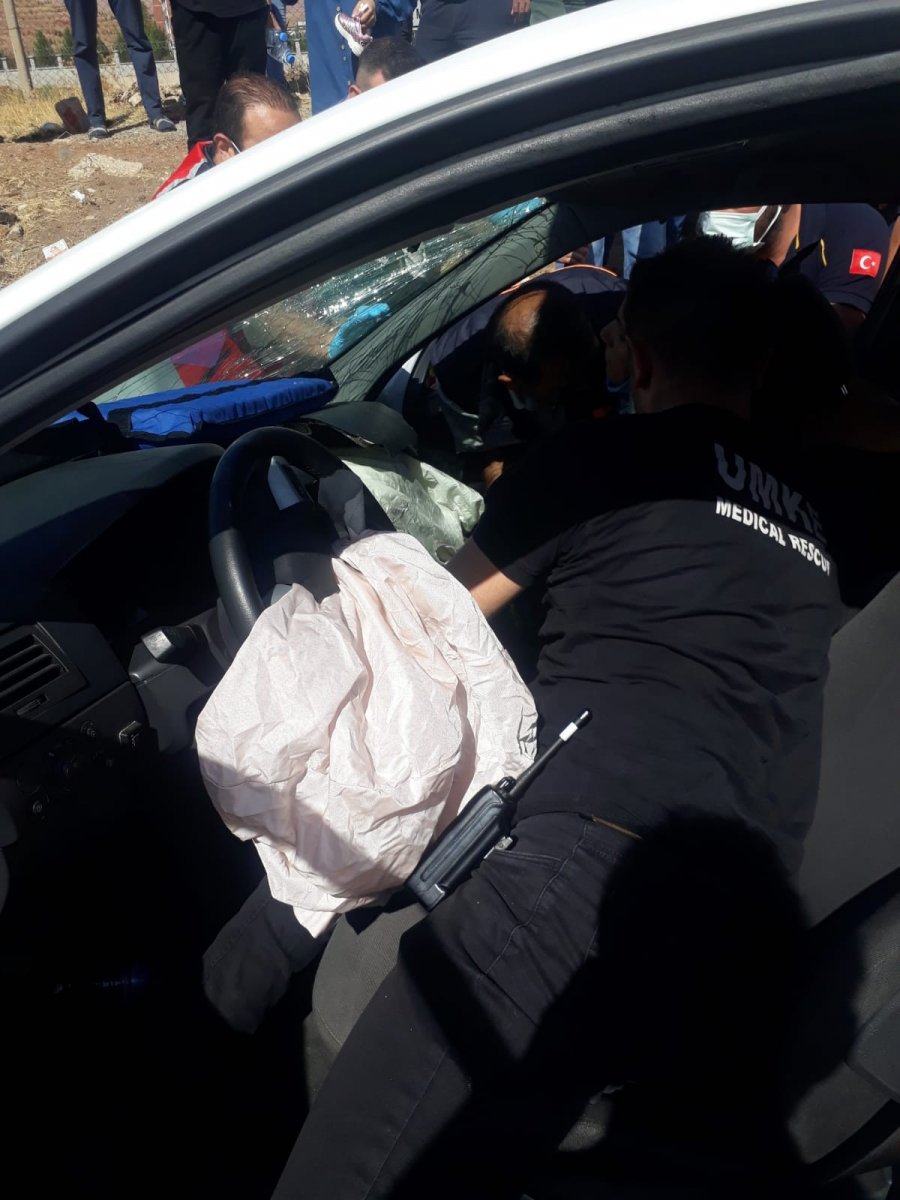 Siirt te trafik kazası: 9 yaralı #4