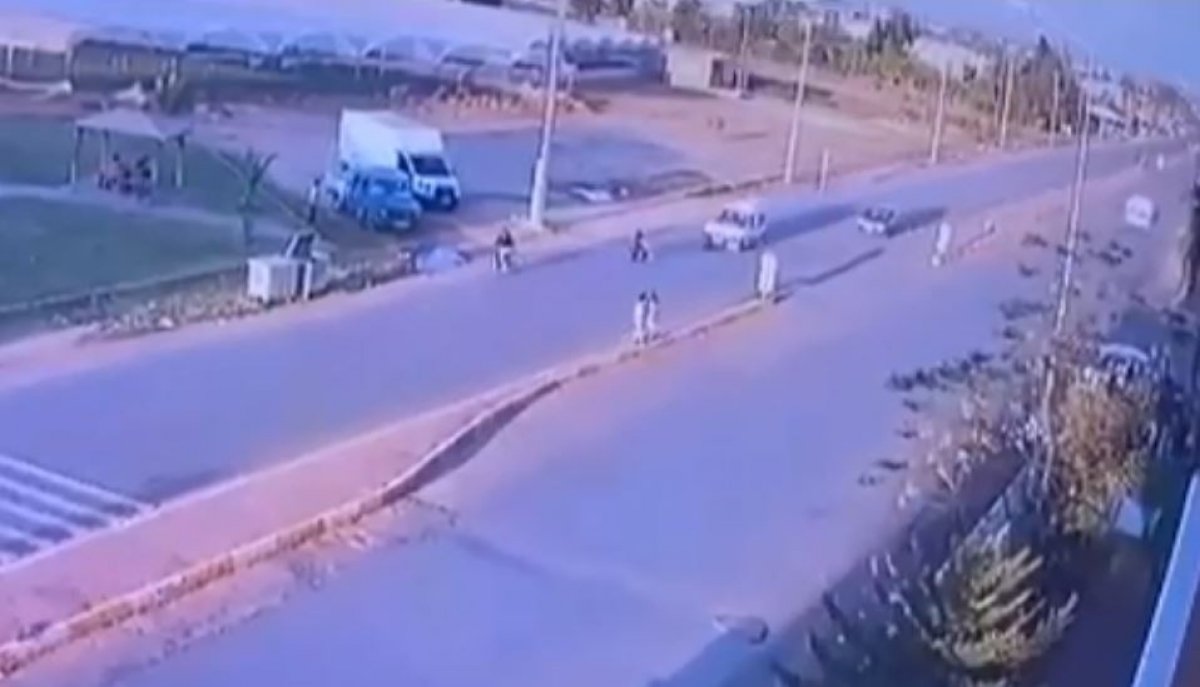 Antalya da 14 yaşındaki çocuğun öldüğü feci kaza kamerada #2
