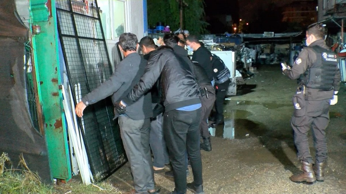 Sancaktepe de kaçak göçmen kağıt toplayıcılarına eş zamanlı operasyon   #2