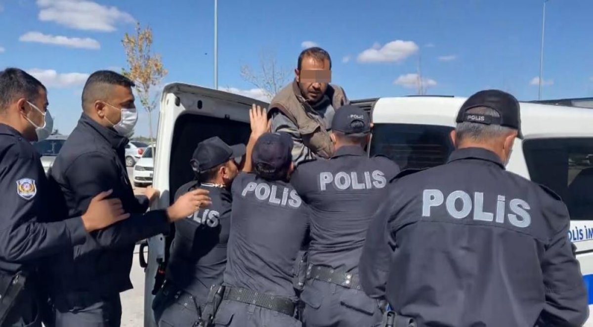 Aksaray da polisten kaçan şoför: Ben emniyet müdürüyüm, amir buraya gelsin #5