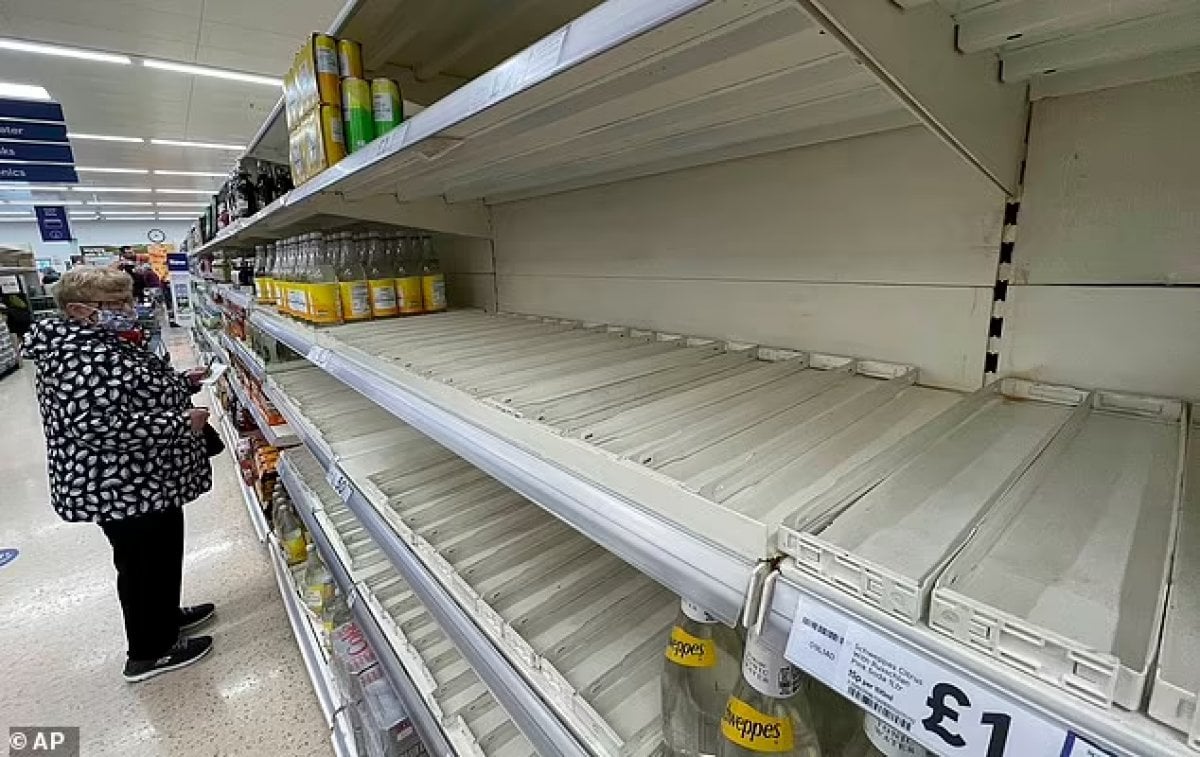 İngiliz halkı, temel gıdaları satın almakta zorluk yaşıyor #1