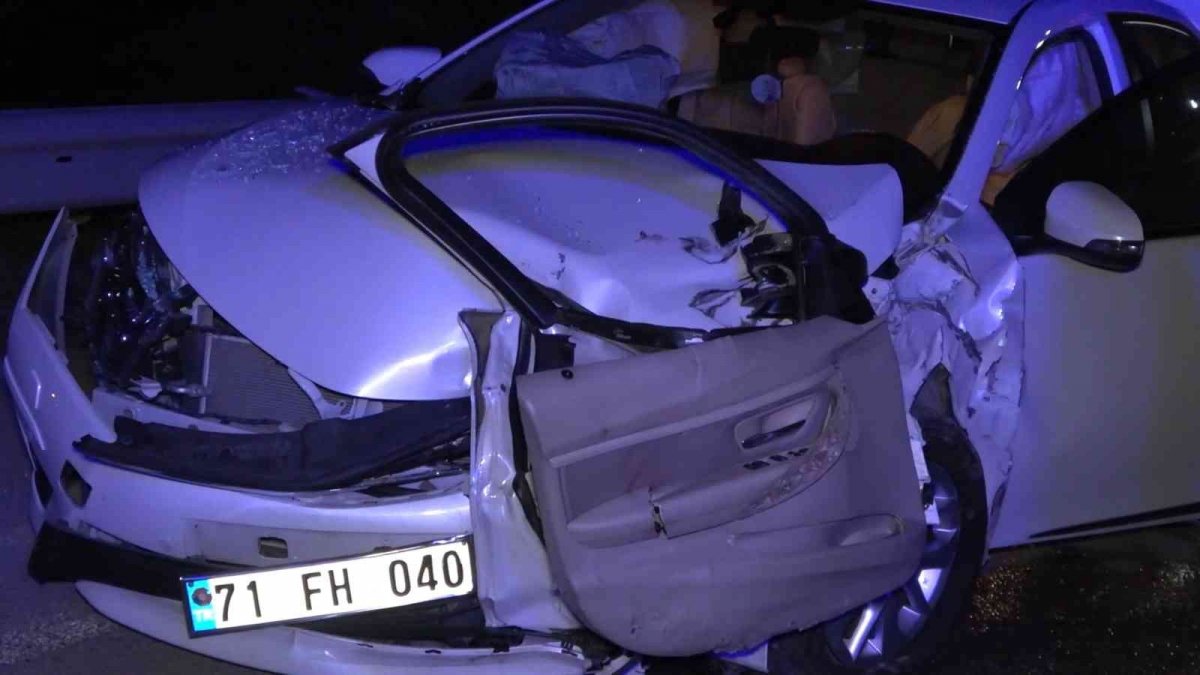 Kırıkkale’de korkunç kaza: 8 yaralı #2