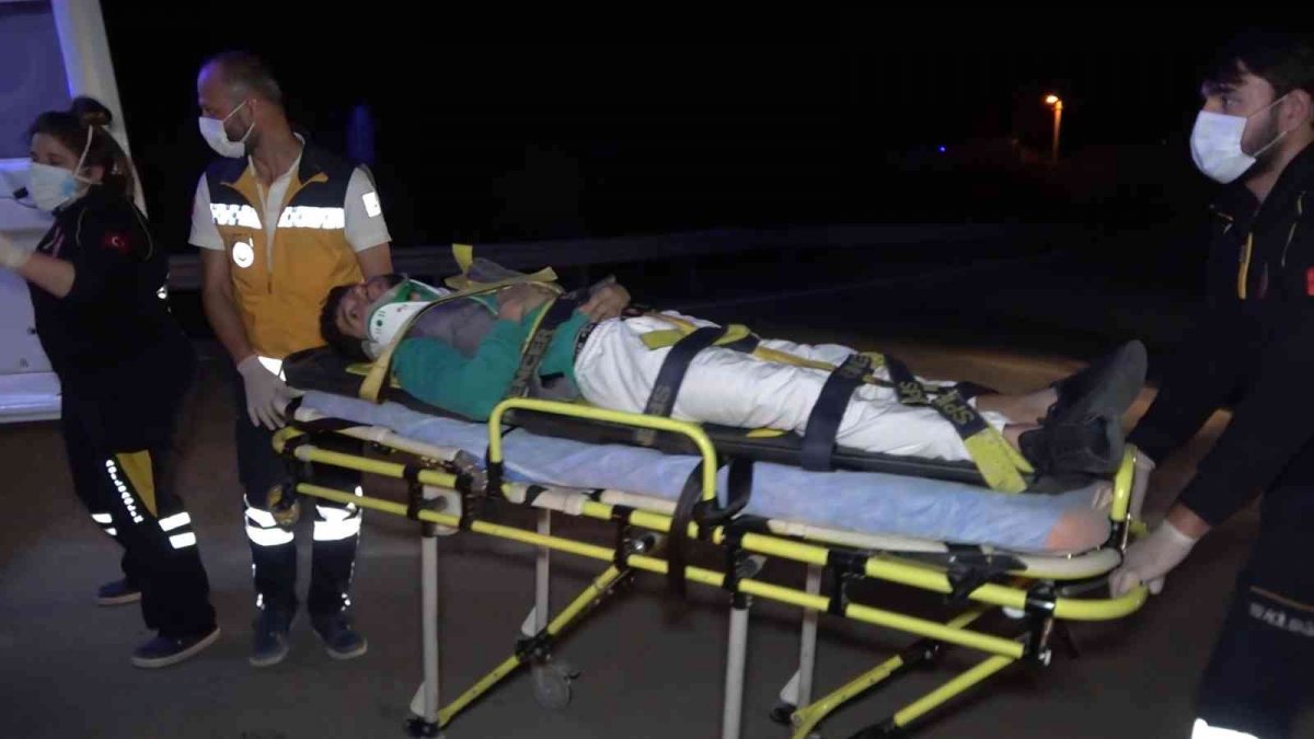 Kırıkkale’de korkunç kaza: 8 yaralı #4