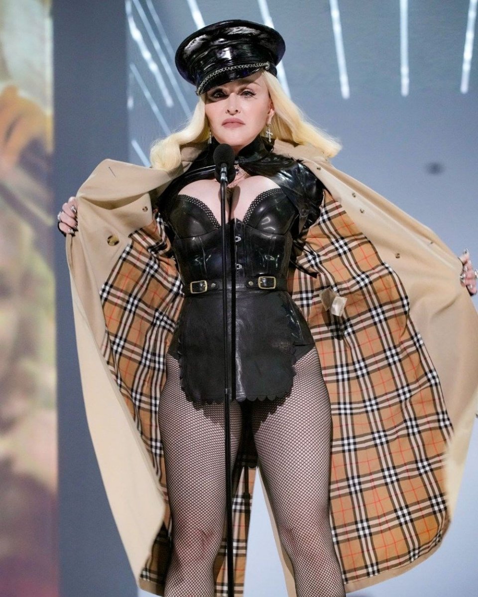 Madonna: Kendimi öldürmek istedim #1