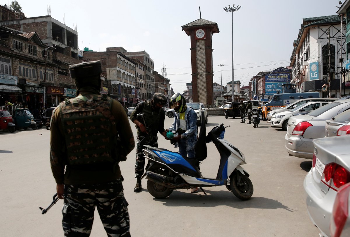 Hindistan’ın Cammu Keşmir bölgesinde çatışmalar: 8 ölü #3