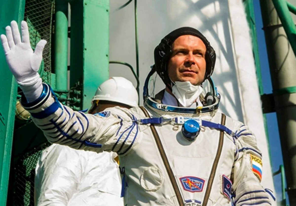 Uzayda ilk uzun metrajlı filmi çeken Ruslar, dünyaya döndü #2