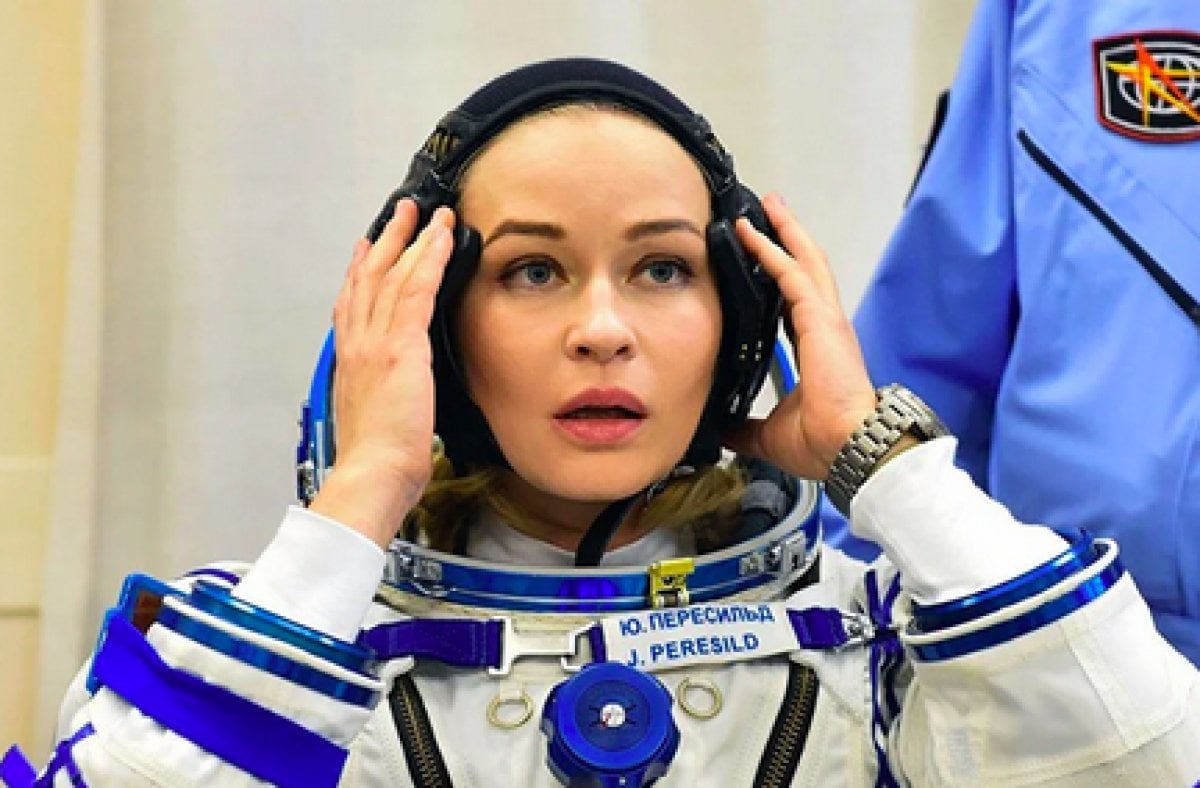Uzayda ilk uzun metrajlı filmi çeken Ruslar, dünyaya döndü #3