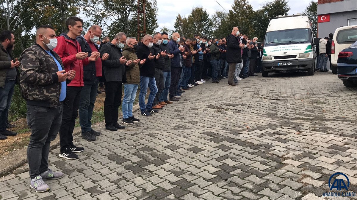Zonguldak ta göçük altında kalan 3 işçiden 2 si kurtarıldı: 1 ölü #2