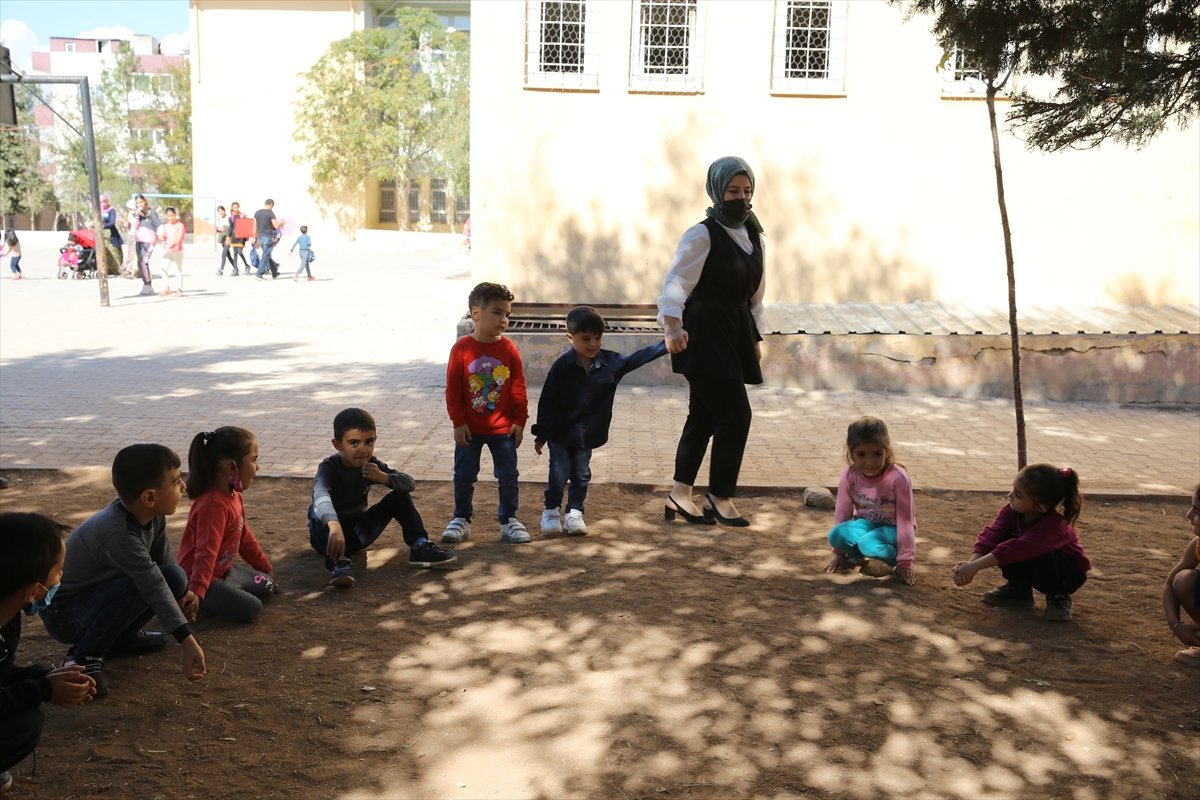 Mardin’de protez bacağına kavuşan Muhammed, okula başladı #13