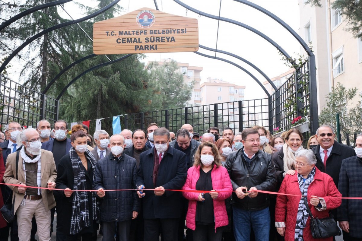 CHP li Maltepe Belediyesi nden Cemal Süreya Parkı açılışı #1
