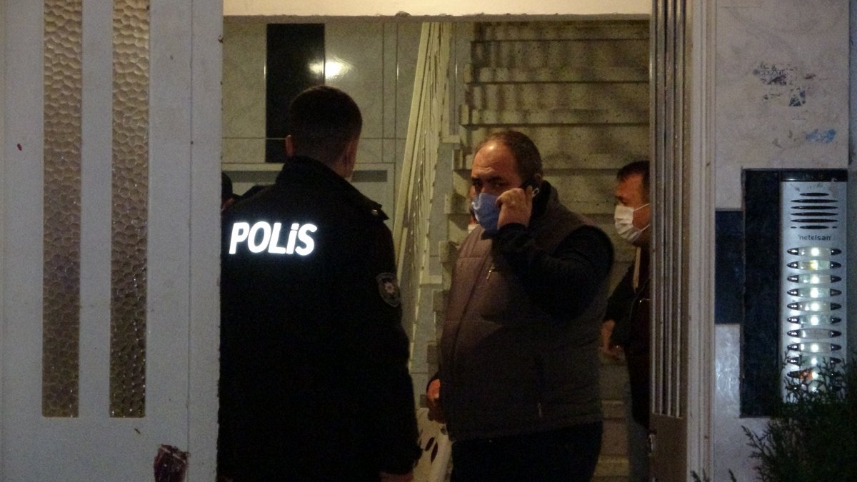 Antalya da komşuların haber alamadığı adam evinde ölü bulundu #3
