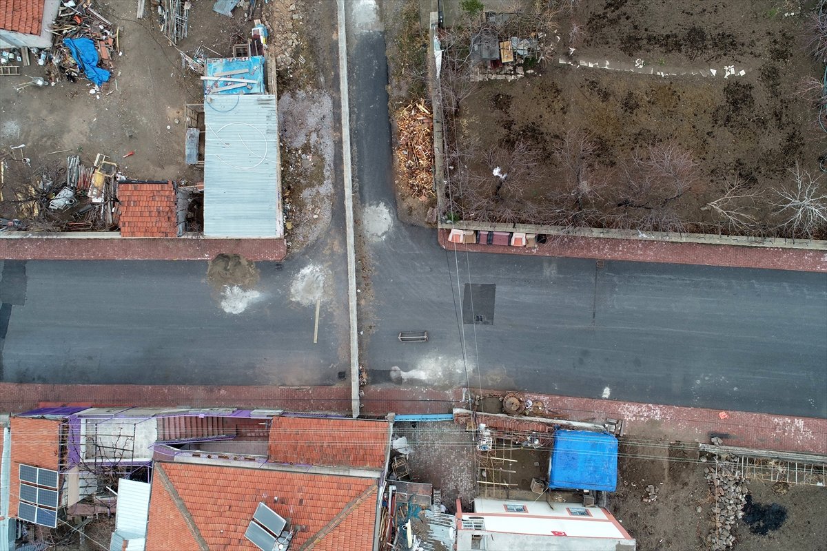 Kayseri’de, arsasından geçen yolu kapatan adam: Belediye işi çözecek #7
