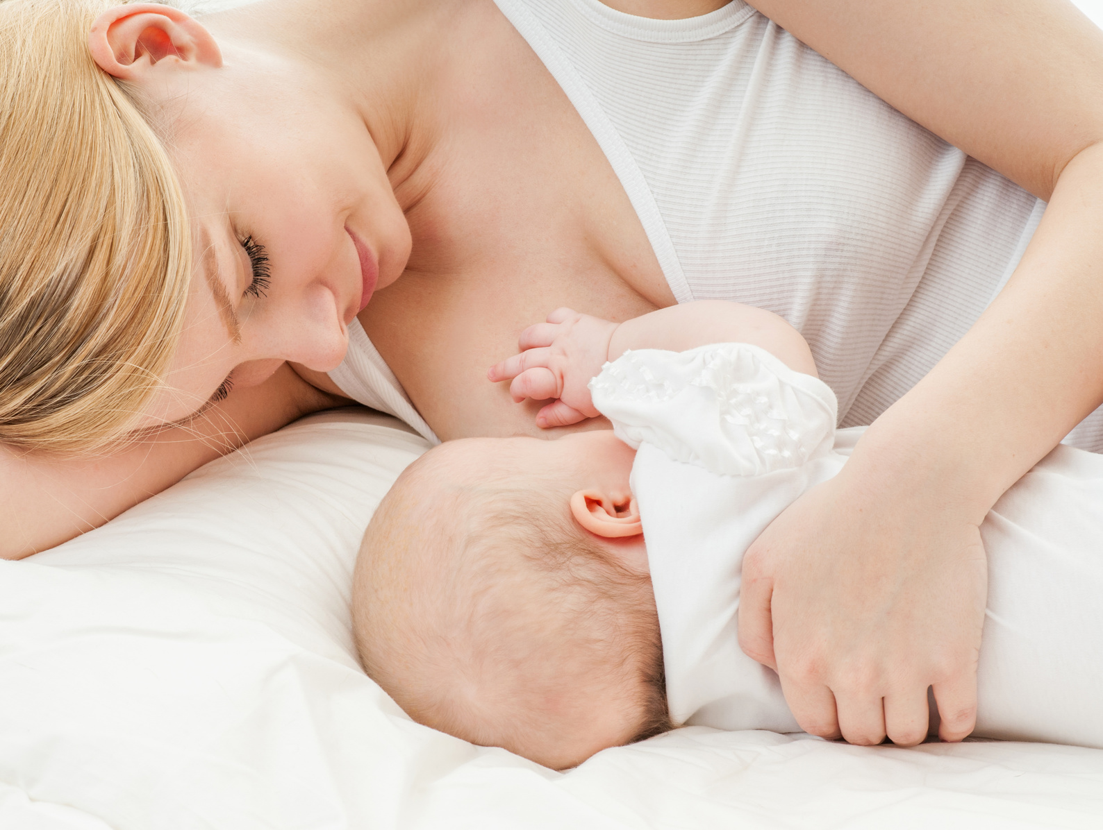 Yeni anneler için en etkili 3 emzirme pozisyonu #3