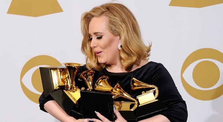 19'dan 30'a: Adele'in şimdiye kadarki kariyerine bir görüş