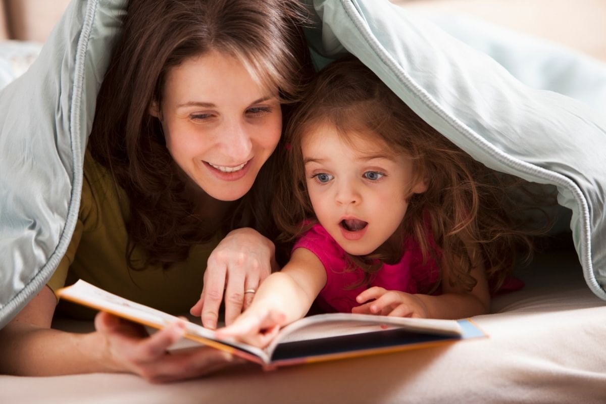 Uyku öncesi kitap okumanın çocuklar üzerindeki 7 etkisi #1