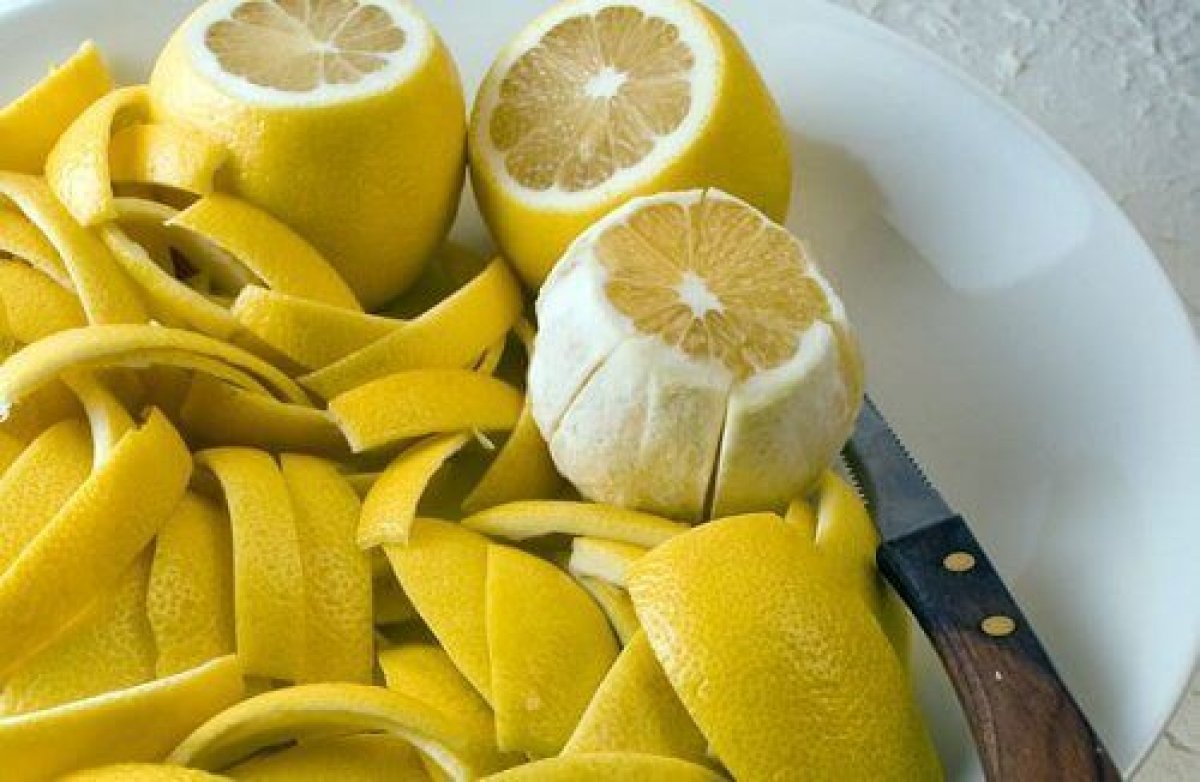 Pratik mucize! Kaloriferlere limon kabuğu koyarsanız... #1