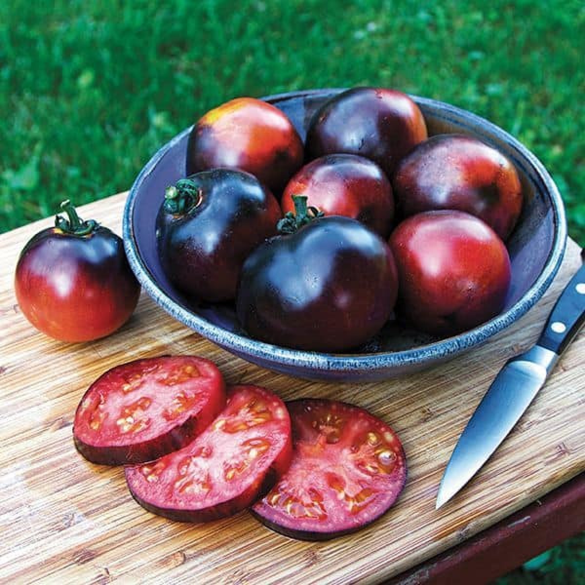 Kırmızıyı sollar: Siyah domatesin faydaları #2