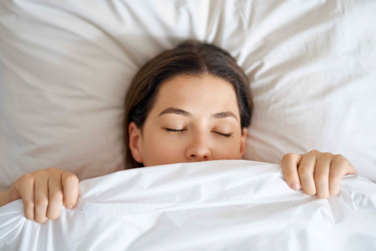 1 dakikada uykuya dalmaya yardımcı olan 4-7-8 tekniği