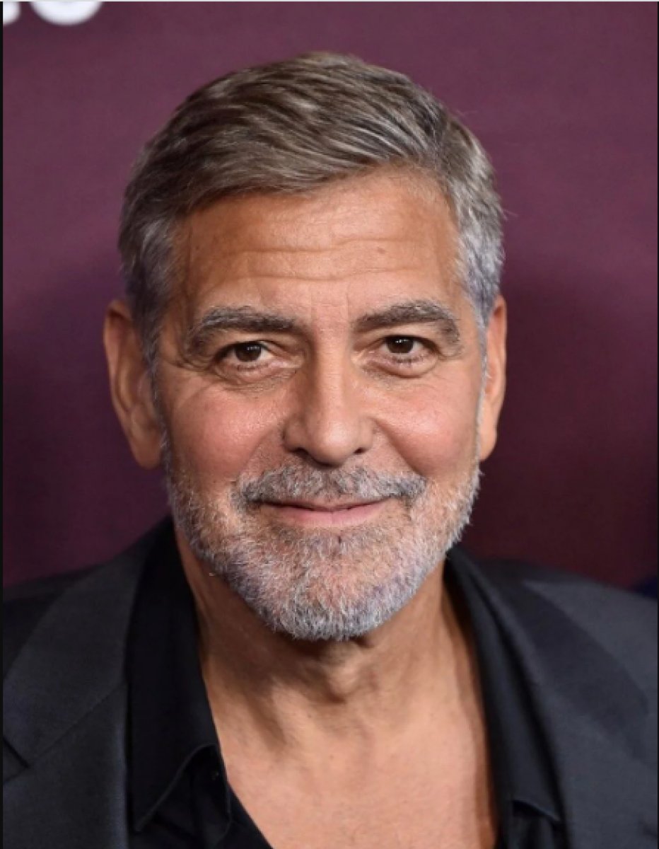 Brad Pitt: Dünyanın en yakışıklı erkeği George Clooney #1