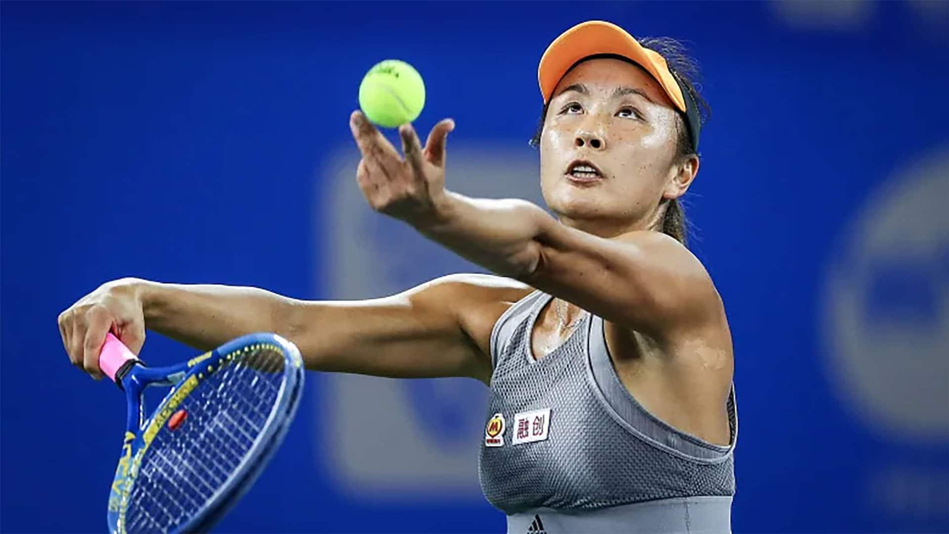 Çinli tenis yıldızı Peng Shuai, Olimpiyat yetkililerine Pekin'deki evinde 'güvende' olduğunu söyledi