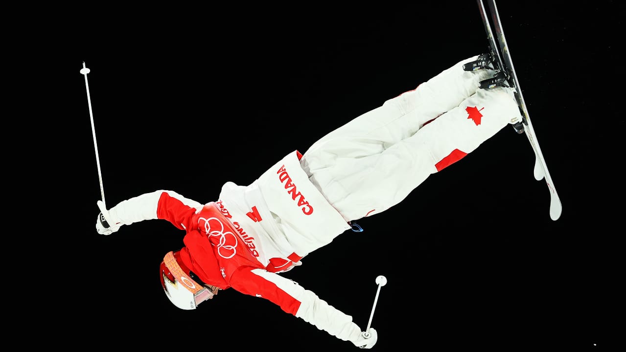 Mikaël Kingsbury, Olimpiyat şampiyonlarının altını reddetti, ama Kanada'nın Pekin'deki 2. madalyasını kazandı